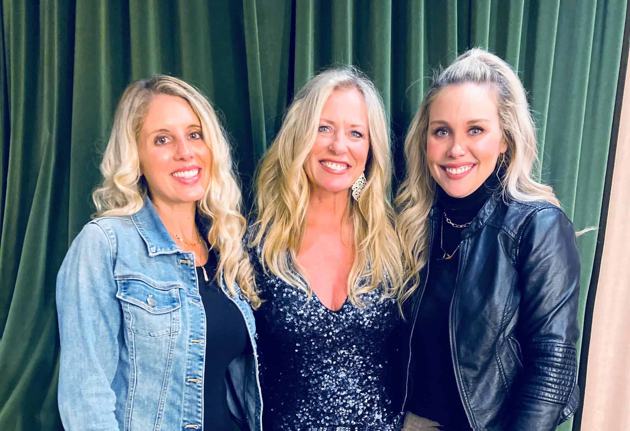 Two friends meeting Deena Carter at The Ryman.