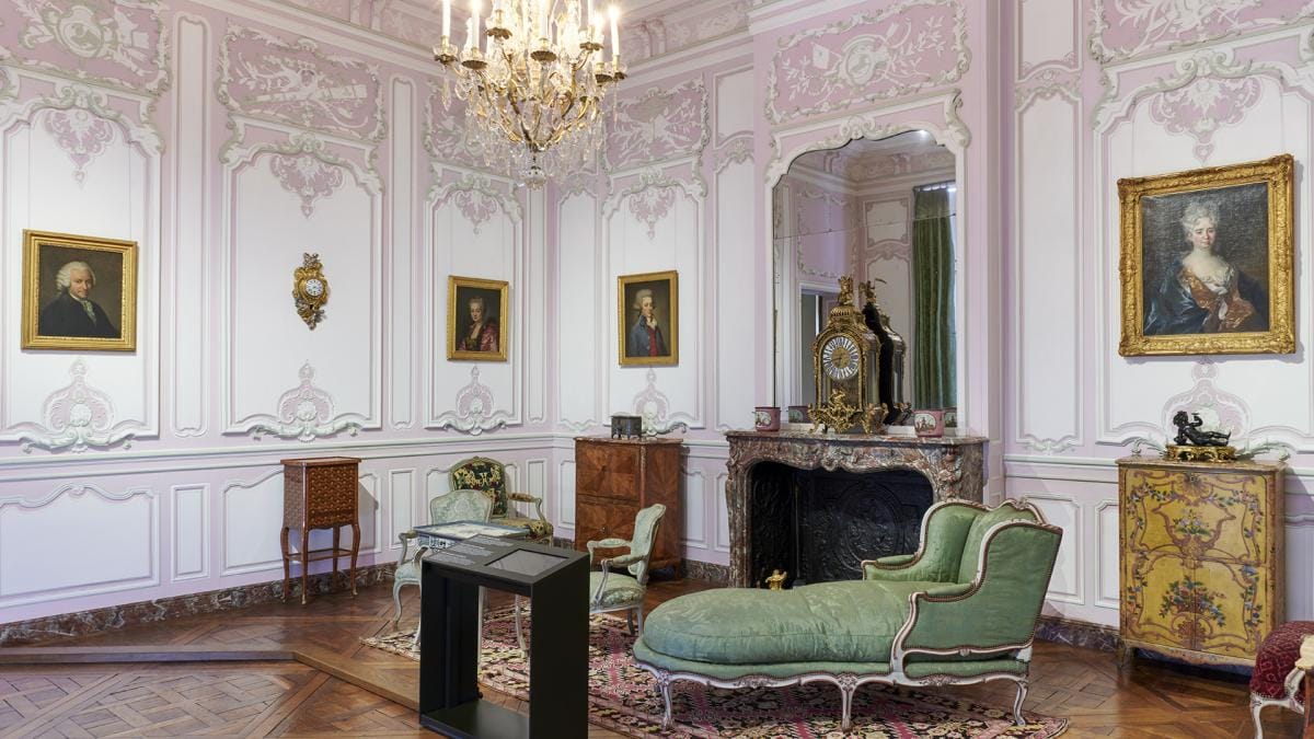 Photo of the inside of Musee Carnavalet. It shows what a sitting room would have looked like in the 18th century.