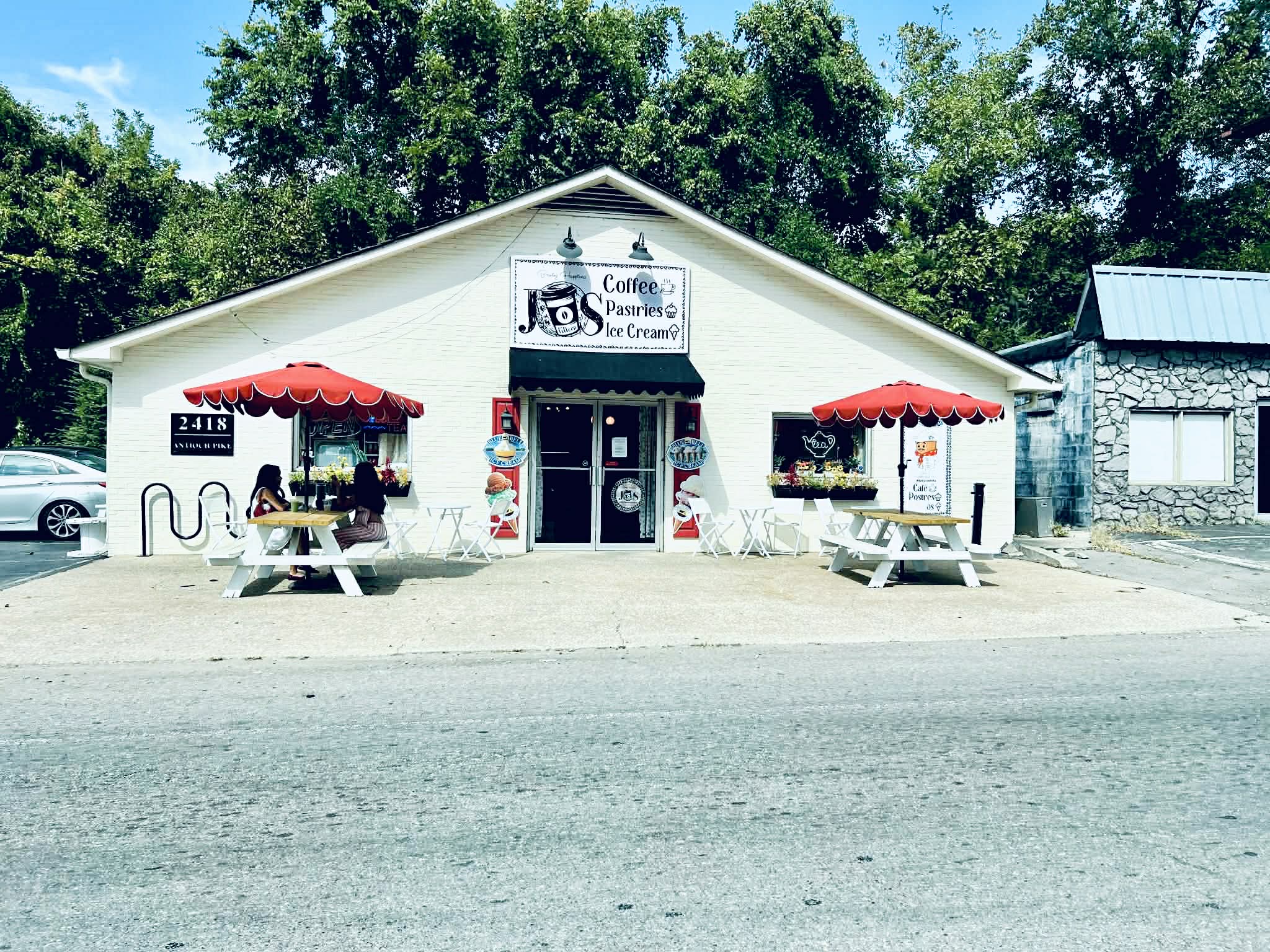A picture of the outside of JOSFifteen.