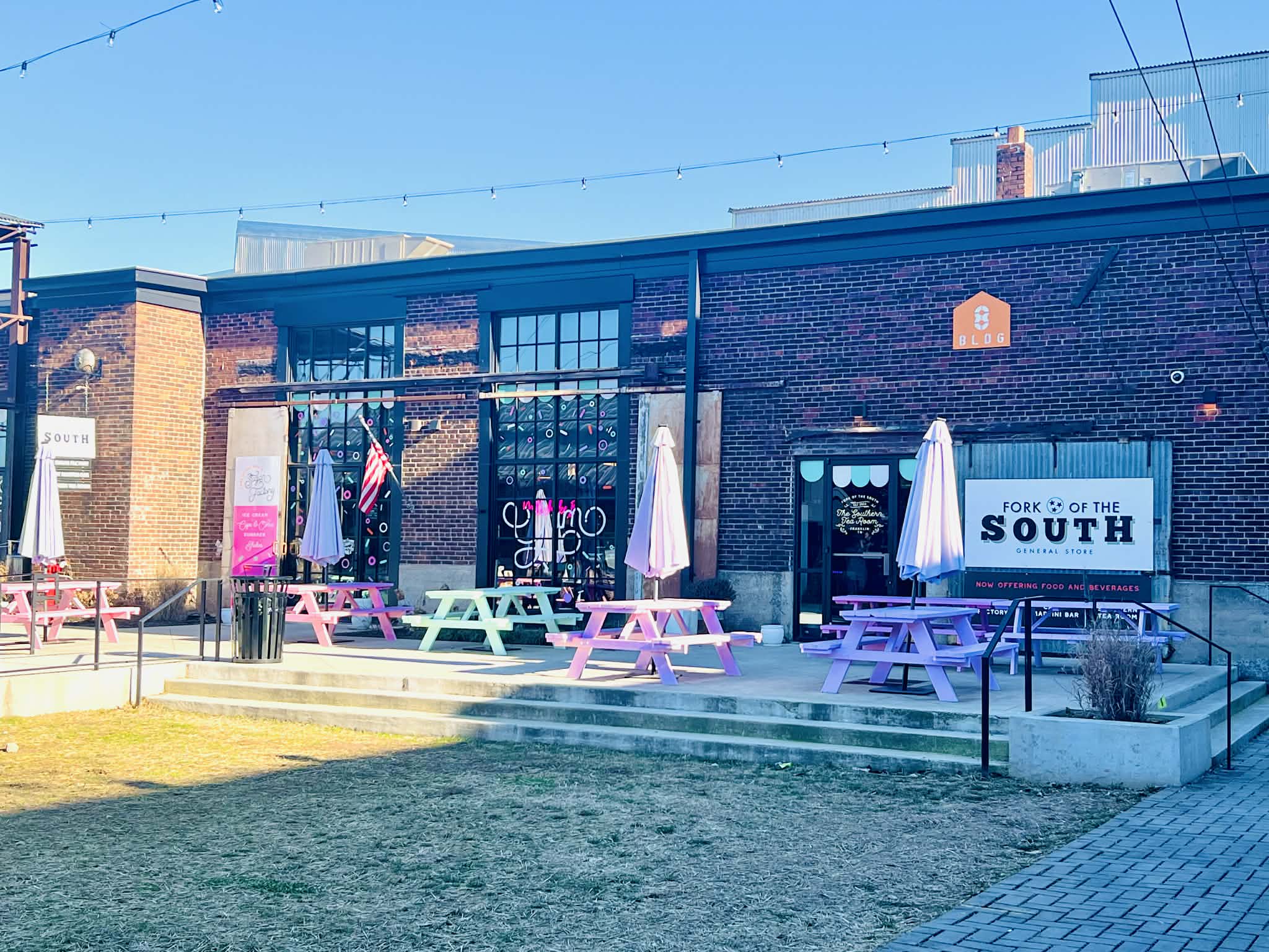 The outside of the tea room.