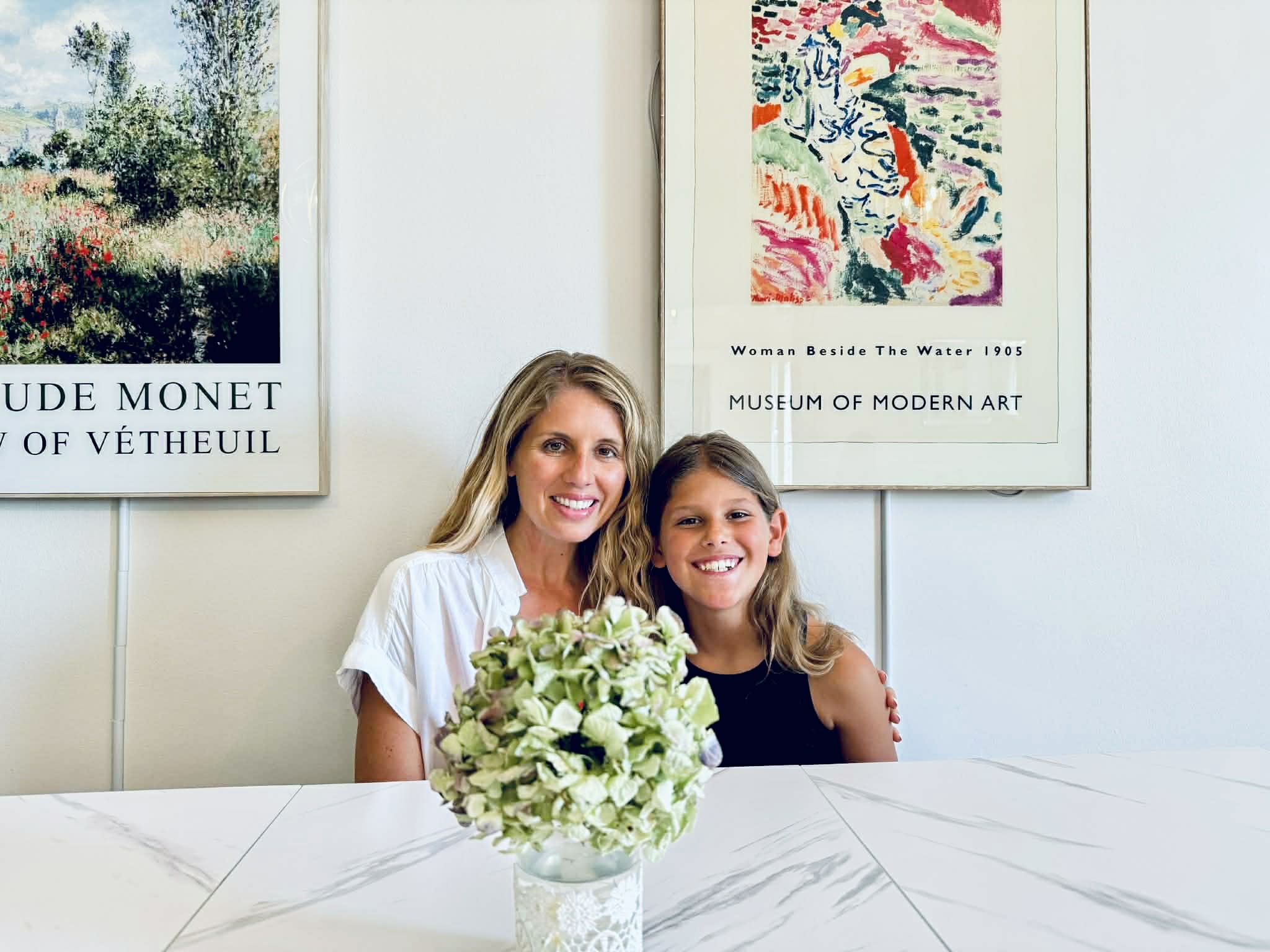 A mom and daughter at the Spring Hill Bakery.